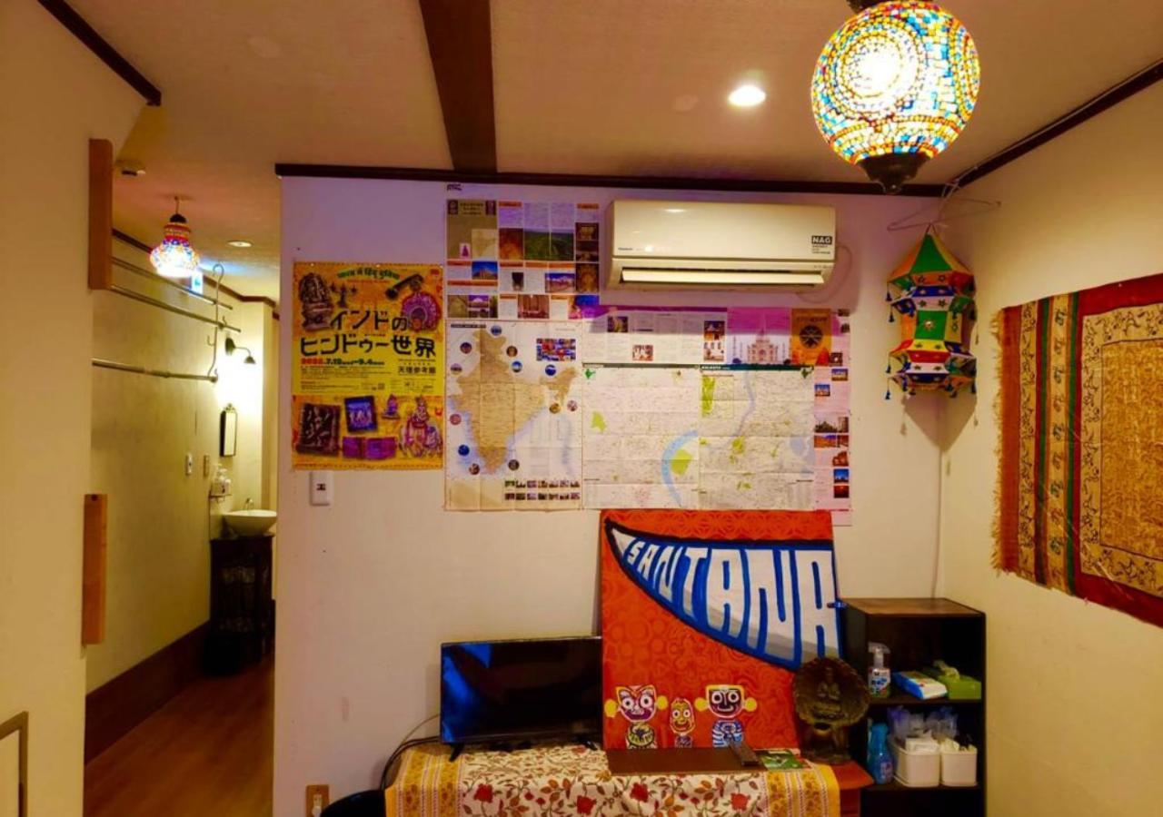 Santana Guest House Osaka Bagian luar foto